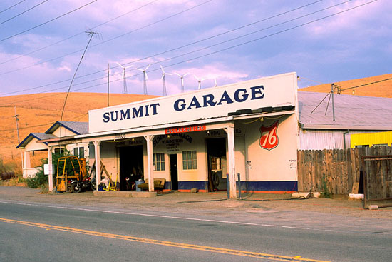summit_garage